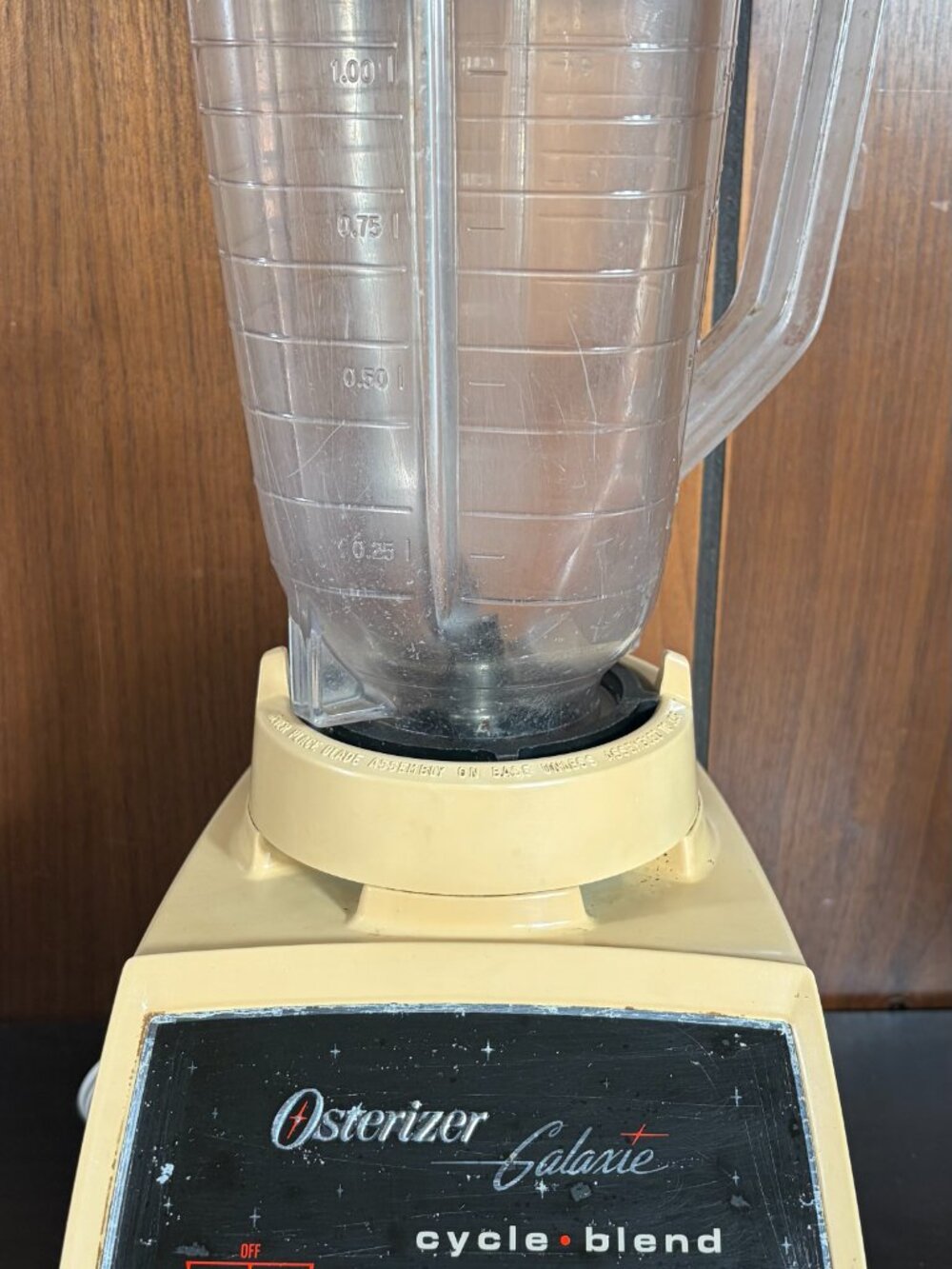 Vintage Osterizer Galaxie Cycle Blend 10-Speed Blender Almond Color 1970s Works
